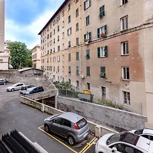 Dolce Casa Di Sve Vicino La Stazione , Gênes Italie