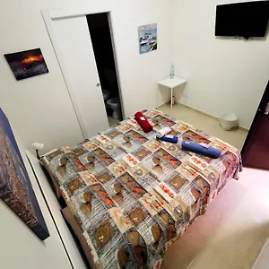  Couette-café Bed&fly Near Airport Fontanarossa Bagno Privato In